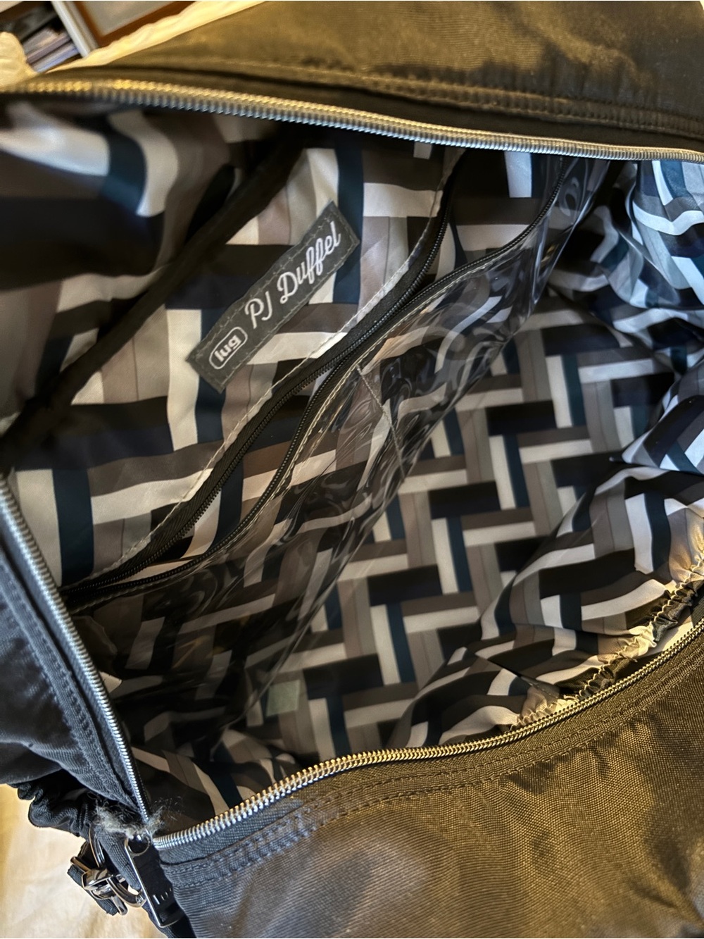 LUG PJ Duffle - Picture 5 of 8